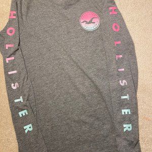 Gray Hollister Graphic Tee
